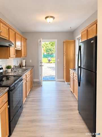 16 Case Street, Hartford, CT 06105