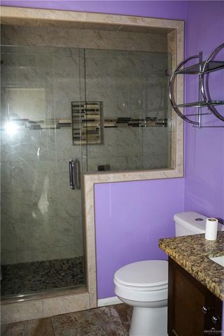 723 W Esperanza Avenue, Mcallen, TX 78501