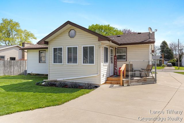 3225 Abington Drive Nw, City Of Walker, MI 49544