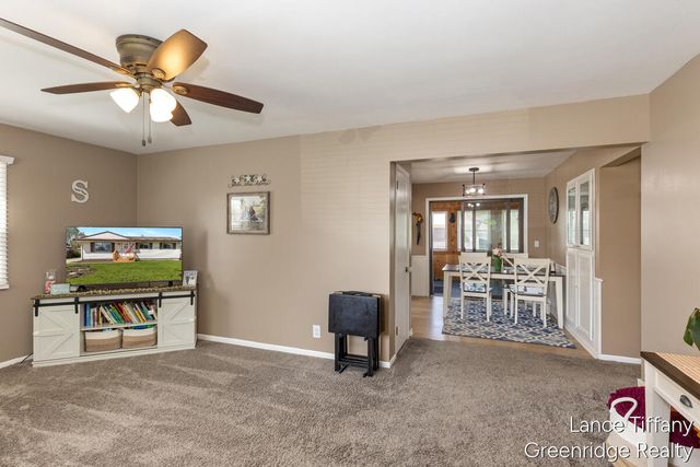 3225 Abington Drive Nw, City Of Walker, MI 49544
