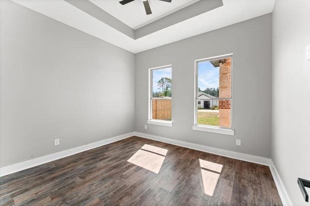 1109 Long Leaf Pine Street, Huffman, TX 77336