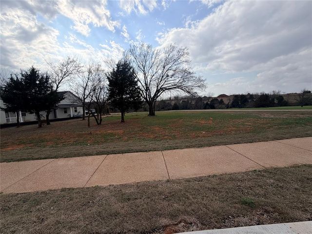 Enchanted Way, Norman, OK 73072
