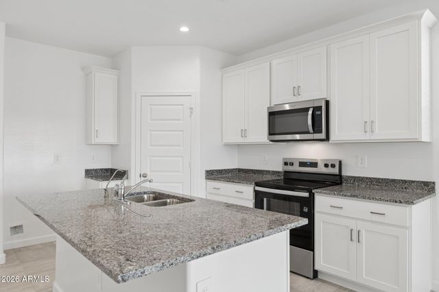 17490 N SALERNO Drive, Maricopa, AZ 85138