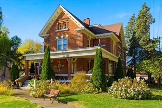 2716 Bethel Boulevard, Zion, IL 60099