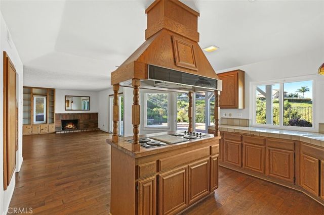 645 S Andover, Anaheim, CA 92807