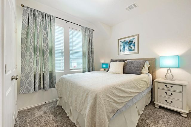 10221 Buster DR, Austin, TX 78748