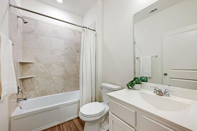 10221 Buster DR, Austin, TX 78748