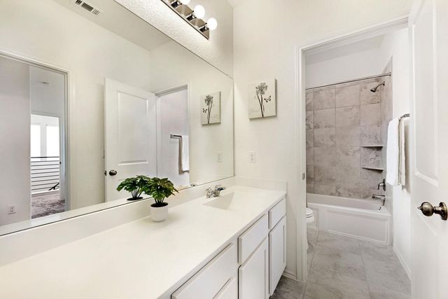 10221 Buster DR, Austin, TX 78748