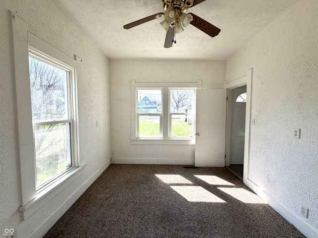 1405 W 4th Street, Anderson, IN 46016