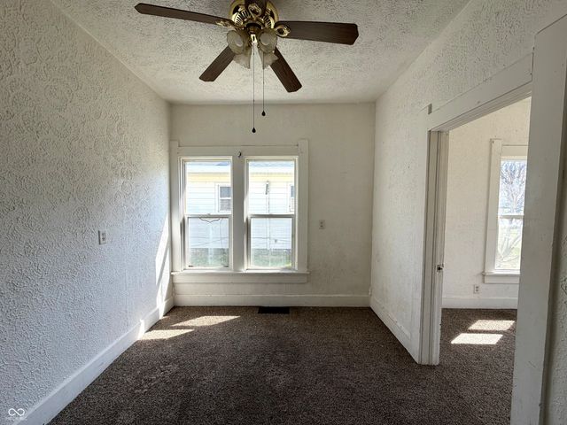 1405 W 4th Street, Anderson, IN 46016