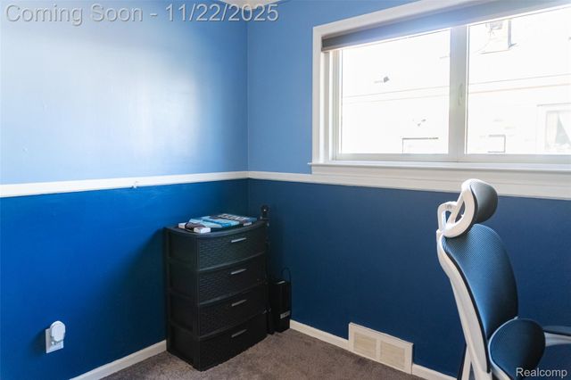 11769 W Parkway Street, Redford Charter Township, MI 48239