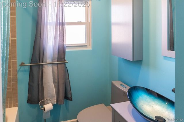 11769 W Parkway Street, Redford Charter Township, MI 48239