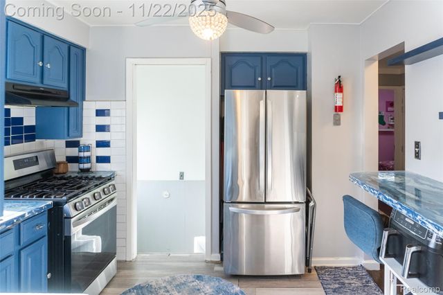 11769 W Parkway Street, Redford Charter Township, MI 48239