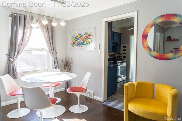 11769 W Parkway Street, Redford Charter Township, MI 48239