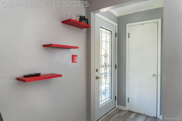 11769 W Parkway Street, Redford Charter Township, MI 48239