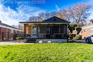 11769 W Parkway Street, Redford Charter Township, MI 48239