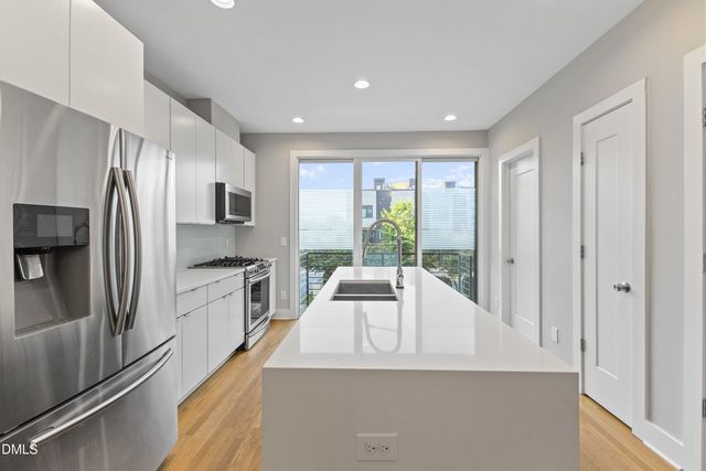 505 W Lenoir Street, Raleigh, NC 27601