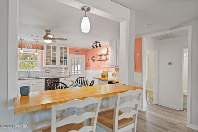 165 NE 5th Street, Oak Island, NC 28465