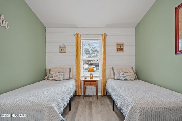 165 NE 5th Street, Oak Island, NC 28465