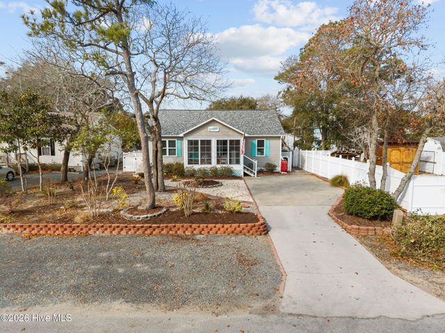 165 NE 5th Street, Oak Island, NC 28465