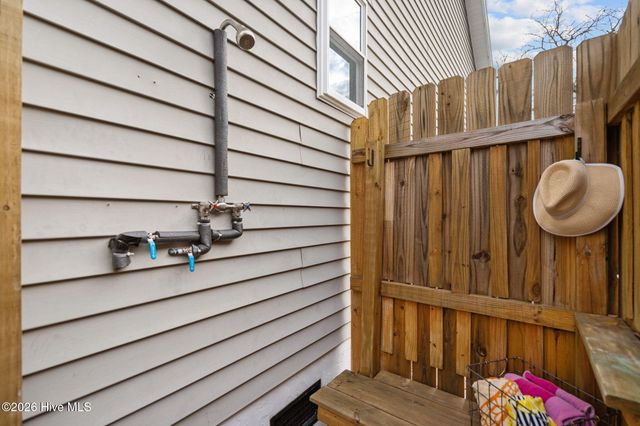 165 NE 5th Street, Oak Island, NC 28465