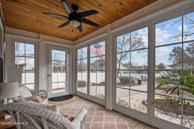 165 NE 5th Street, Oak Island, NC 28465