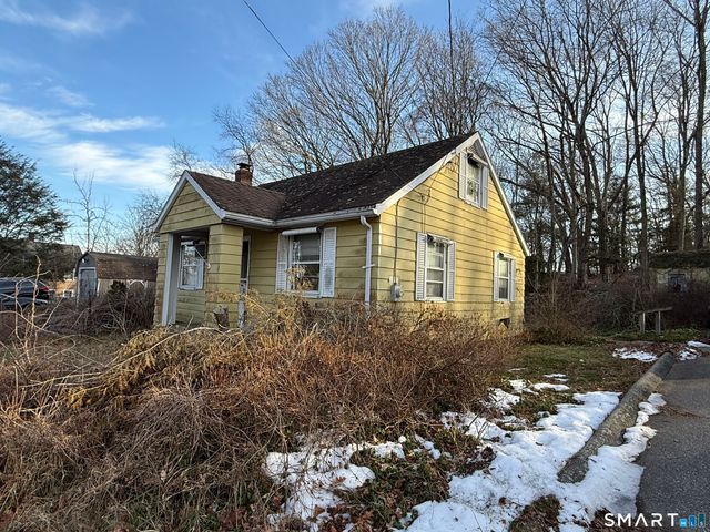 40 Beech Street, Norwich, CT 06360