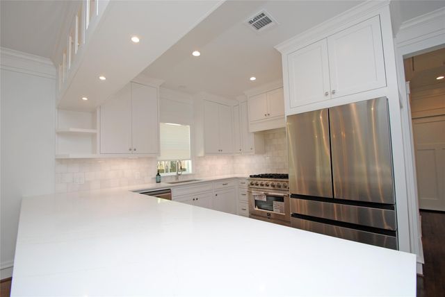 4414 Siegel Street, Houston, TX 77009