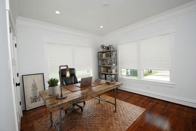 4414 Siegel Street, Houston, TX 77009