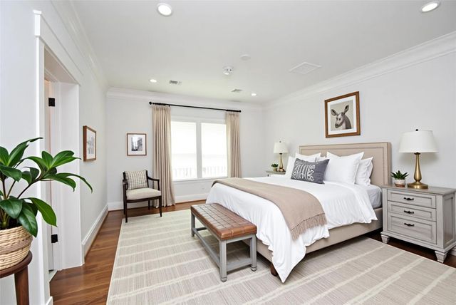 4414 Siegel Street, Houston, TX 77009