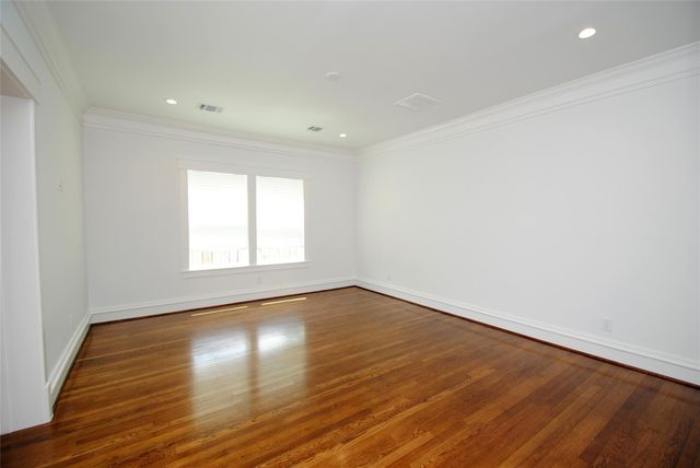 4414 Siegel Street, Houston, TX 77009