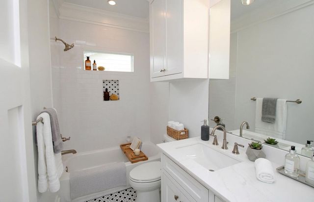 4414 Siegel Street, Houston, TX 77009