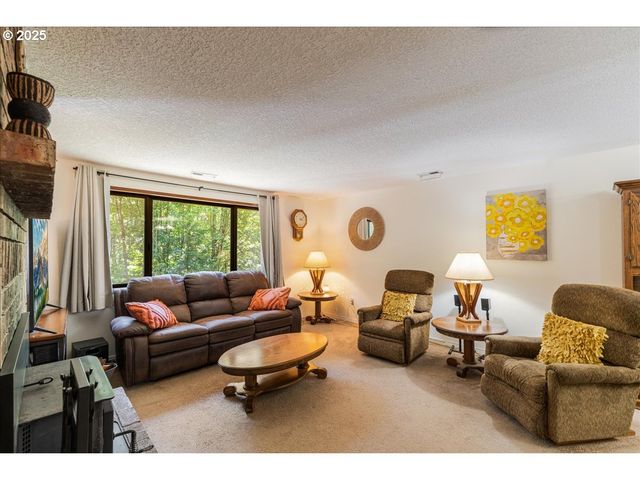31150 BROWNLEE Rd, Rainier, OR 97048