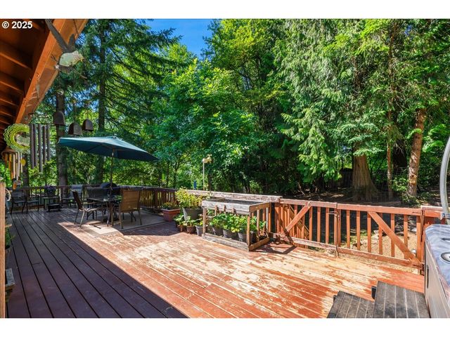 31150 BROWNLEE Rd, Rainier, OR 97048