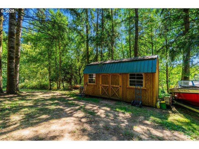 31150 BROWNLEE Rd, Rainier, OR 97048