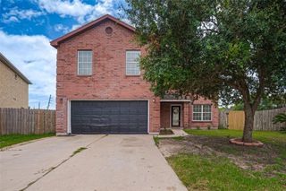 5522 Rio Alamo Street, Rosharon, TX 77583