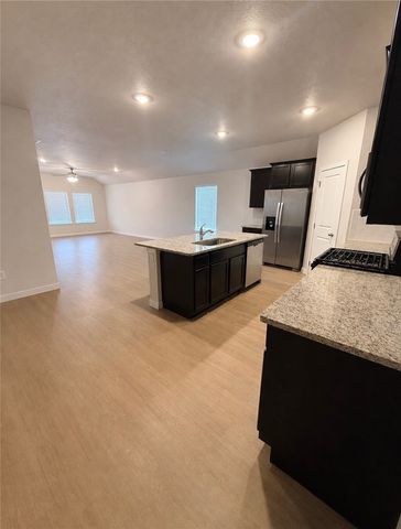 1937 Osbert Nelly Dr, Corpus Christi, TX 78417