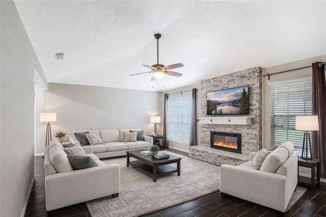 8903 Wilson Reid Drive, Houston, TX 77040