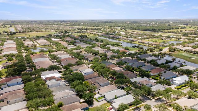 7750 15th Street, Vero Beach, FL 32966
