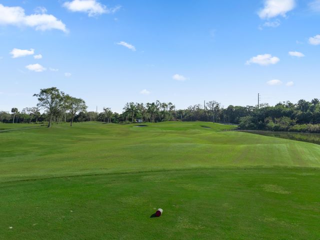 7750 15th Street, Vero Beach, FL 32966