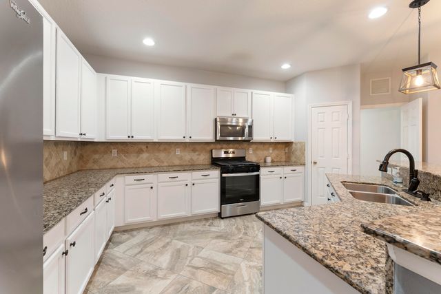 7750 15th Street, Vero Beach, FL 32966