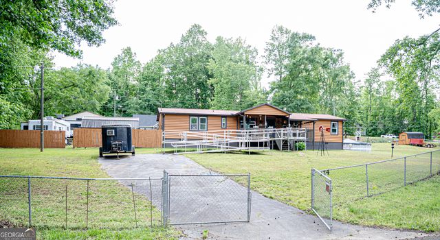 124 Cherokee Drive, Jackson, GA 30233