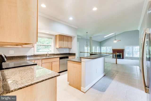 1168 TAJI CT, Herndon, VA 20170