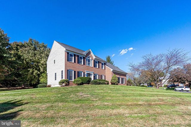 1168 TAJI CT, Herndon, VA 20170