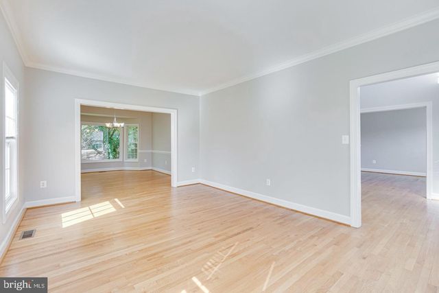 1168 TAJI CT, Herndon, VA 20170
