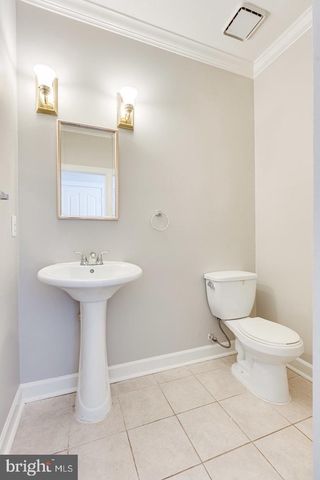 1168 TAJI CT, Herndon, VA 20170