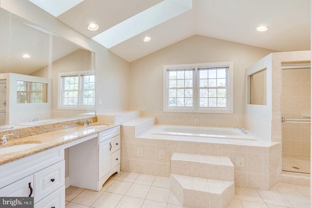 1168 TAJI CT, Herndon, VA 20170