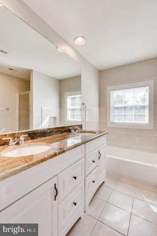 1168 TAJI CT, Herndon, VA 20170