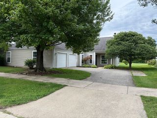 9247 Norris Drive, Hobart, IN 46342