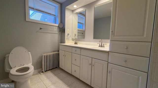 1826 E LOMBARD ST, Baltimore, MD 21231